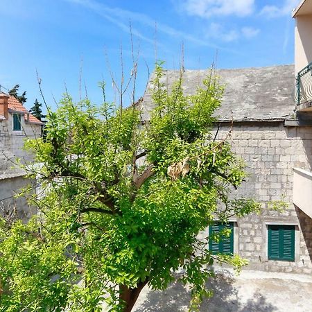 Apartments And Rooms Stone House Σπλιτ Εξωτερικό φωτογραφία